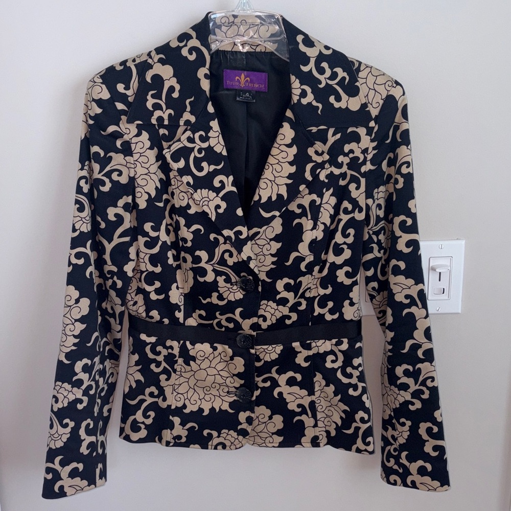 Designer cotton fitted jacket